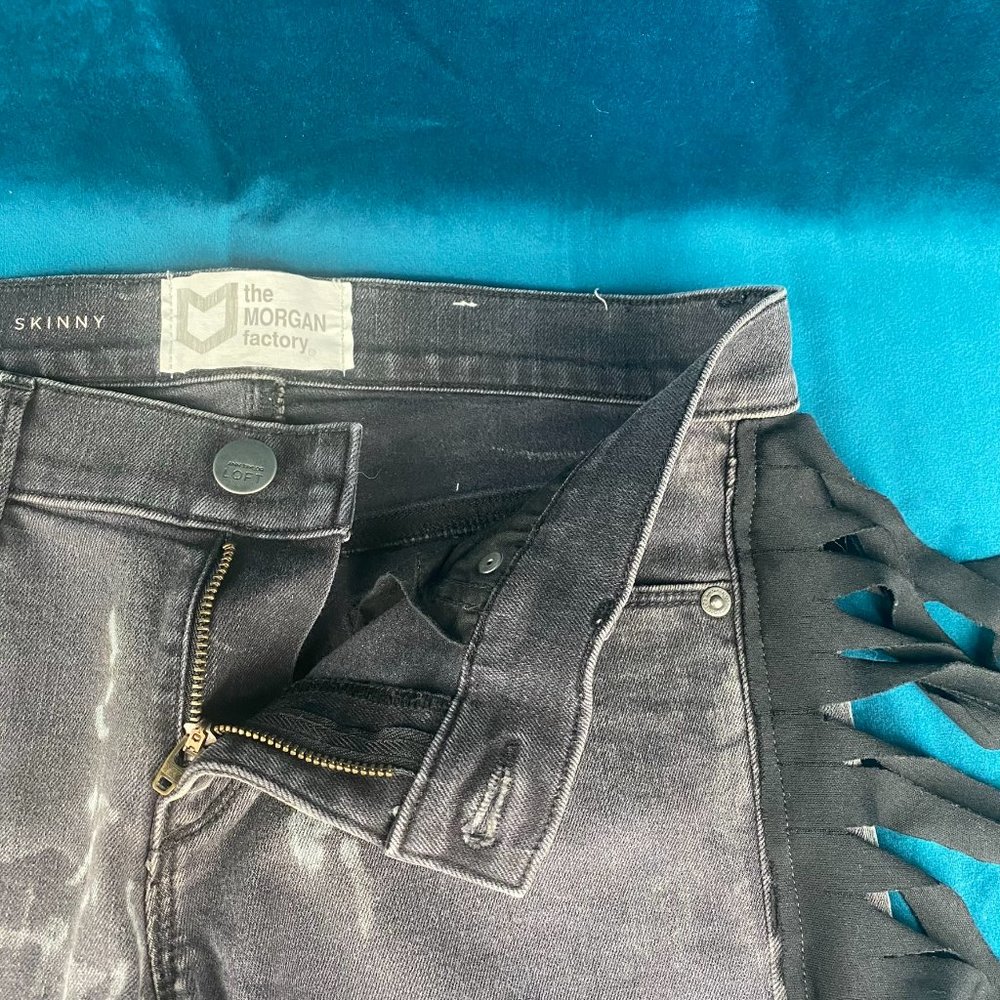 Ann Taylor Loft Side Fringe Cut Off Jean Shorts - Picture 4 of 6